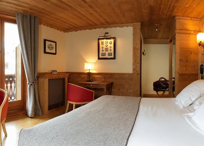 Du Manoir Hotel 3*