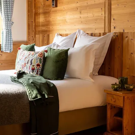 Du Manoir Hotel 3*