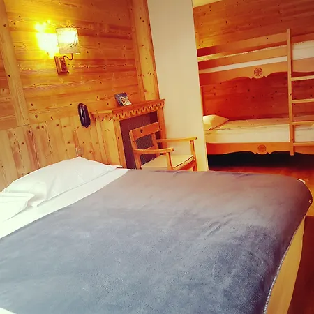 Du Manoir Hotel